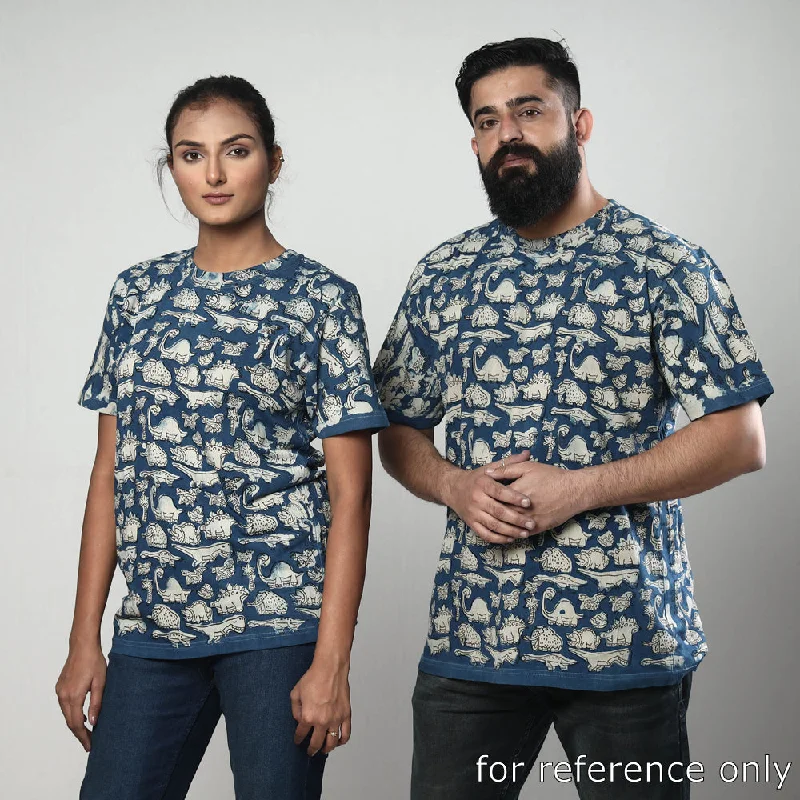 2022-692-1-119-bindaas-block-art-printed-cotton-round-neck-t-shirt