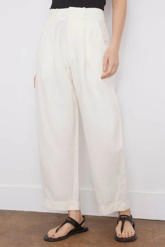 bari-crop-trouser-in-cream