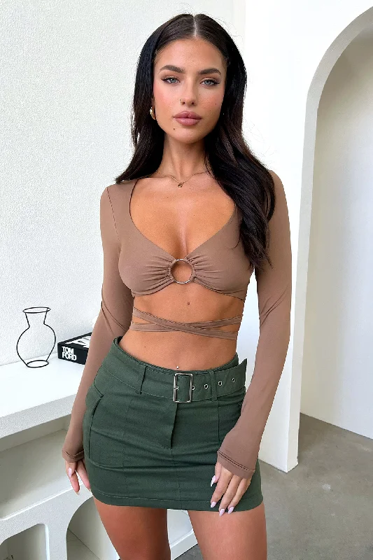 bella-crop-brown-1