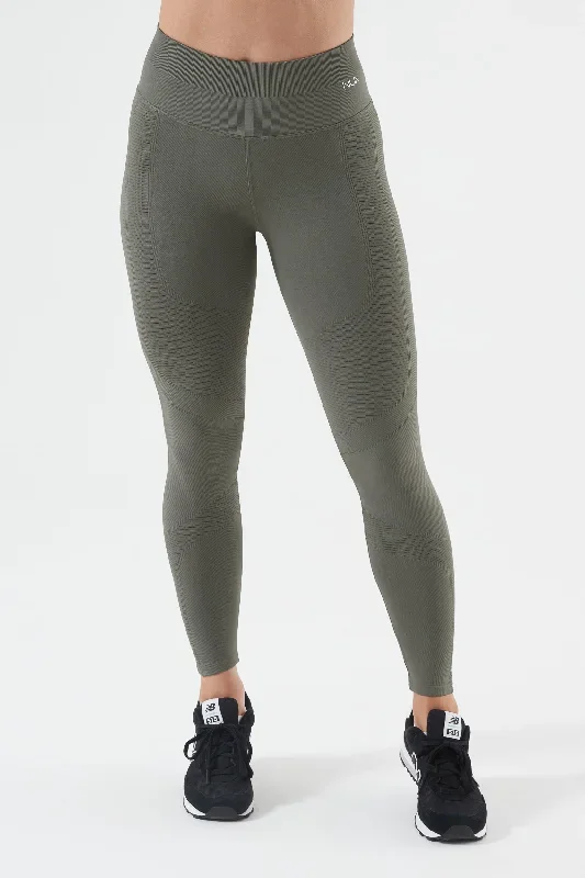 Body Engineered One By One Legging