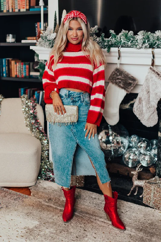 comfy-glam-stripe-crop-sweater