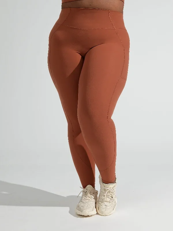 contour-pocket-legging-brady-brown