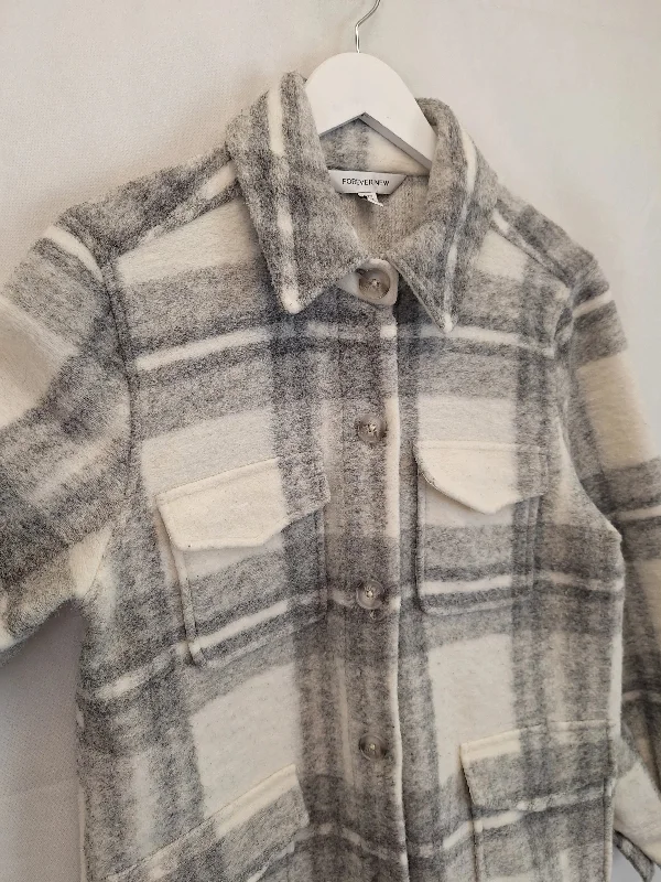 forever-new-checked-winter-fluffy-shacket-jacket-size-10-b032-387-gy