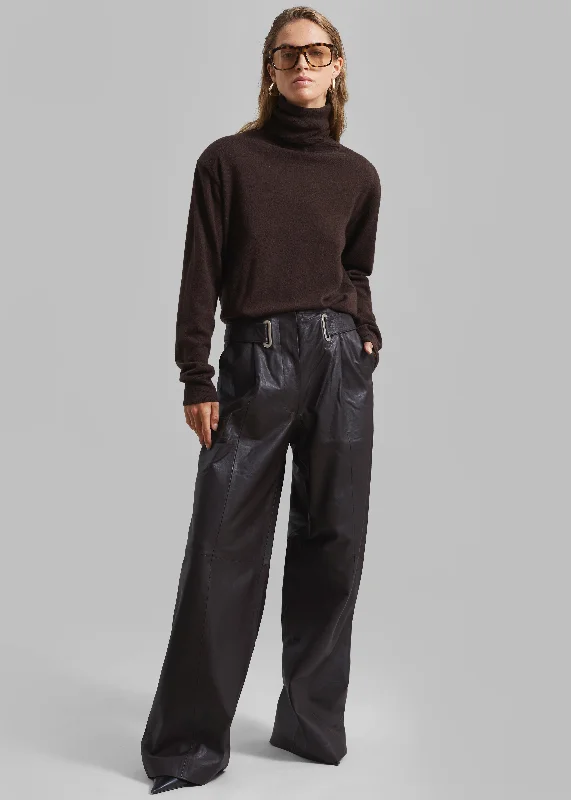 ines-thin-padded-turtleneck-brown