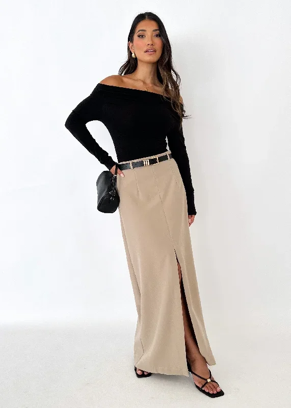 jackier-maxi-skirt-beige