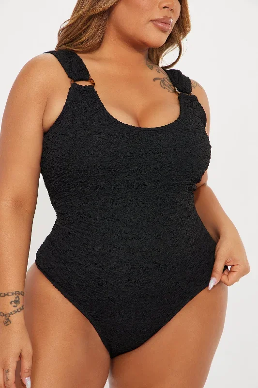 jayne-1-piece-swimsuit-black