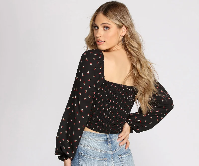 lace-up-ditsy-floral-crop-top-060030437901