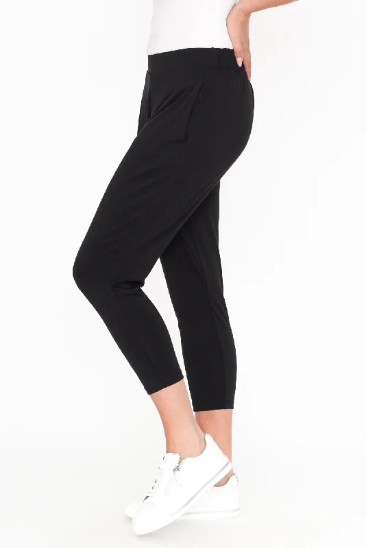 laina-black-bamboo-cropped-pants