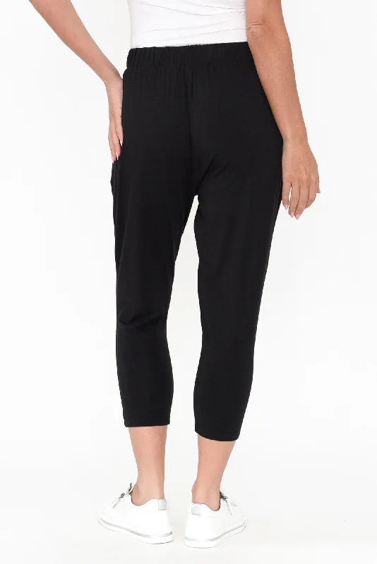 laina-black-bamboo-cropped-pants