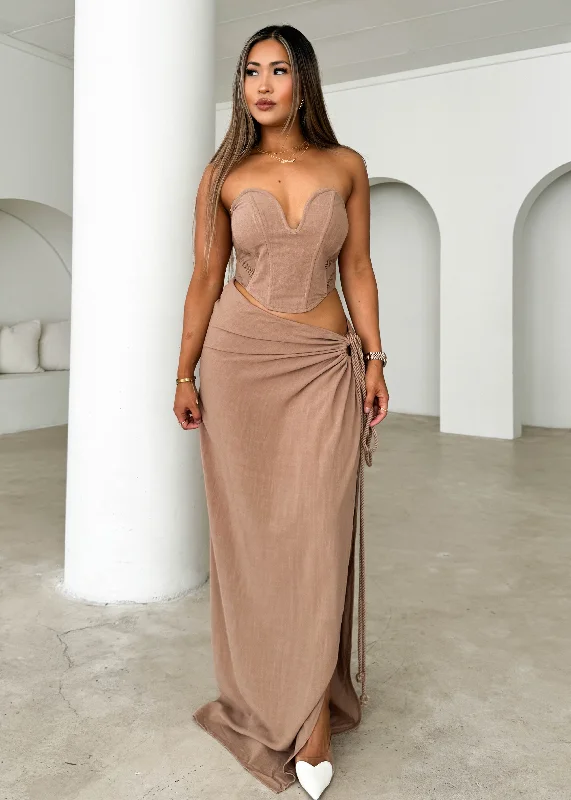 riah-strapless-crop-mocha