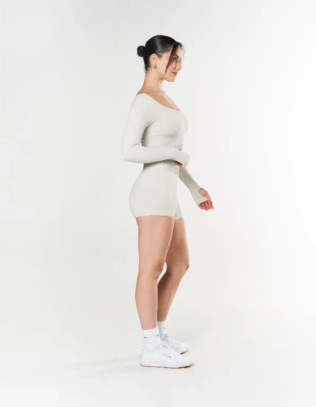 seamless-scoop-long-sleeve-dove