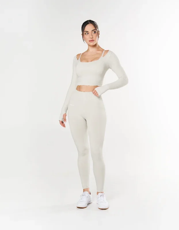 seamless-scoop-long-sleeve-dove