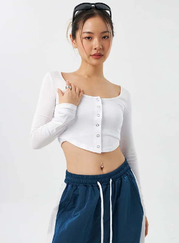 Snap Button Cropped Top CY308