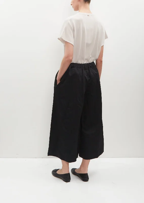 ss24ccg16-comme-des-garcons-comme-des-garcons-poly-gabardine-stripe-pants