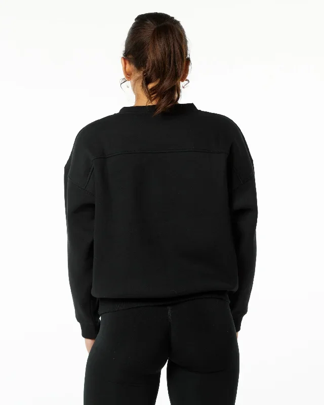 womens-classic-crew-v2-black